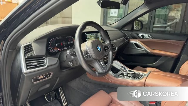 BMW X6 (G06) 2022 Черный из Кореи, фото 2