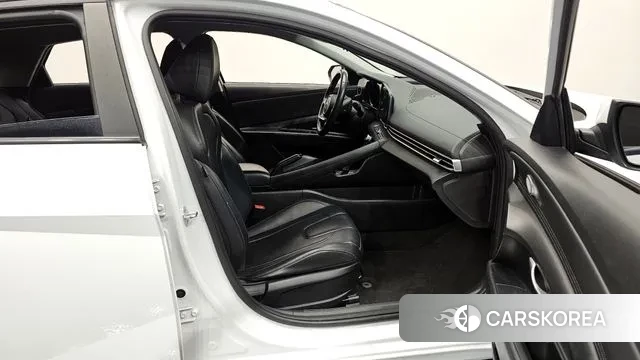 Hyundai Avante (CN7) 2022 Белый из Кореи, фото 2