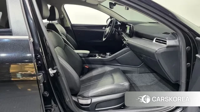 Kia K5 3rd generation 2021 Черный из Кореи, фото 2