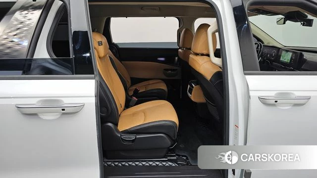 Kia Carnival 4th generation 2023 Белый из Кореи, фото 2