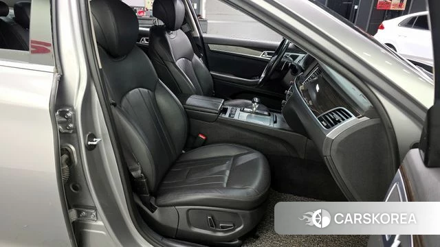 Genesis G80 2019 Серебряный из Кореи, фото 2