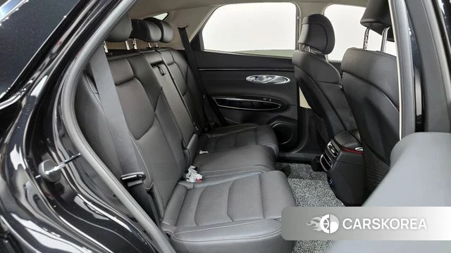 Genesis GV70 2023 Черный из Кореи, фото 2