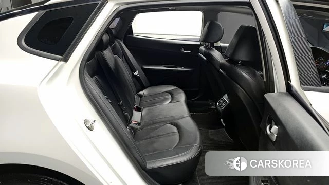 Kia The New K5 2nd generation 2018 Белый из Кореи, фото 2