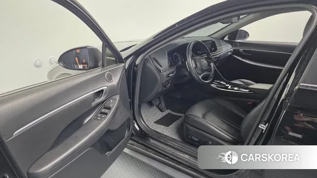 Hyundai Sonata (DN8) 2021 Черный из Кореи, фото 2