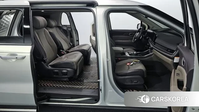 Kia The New Carnival 4th Generation 2024 Светло-серебряный цвет из Кореи, фото 2