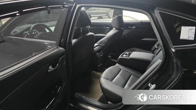 Kia K7 Premier 2019 Черный из Кореи, фото 2