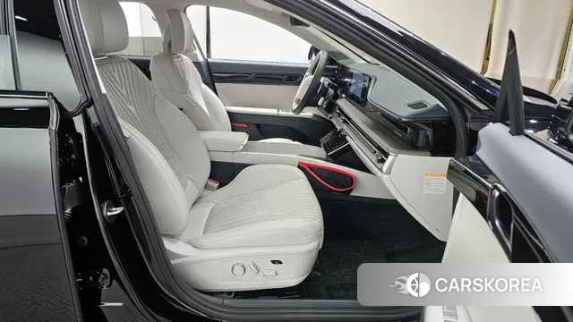 Hyundai Grandeur Hybrid (GN7) 2024 Черный из Кореи, фото 2