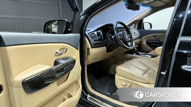 Kia The New Carnival 2019 Черный из Кореи, фото 2