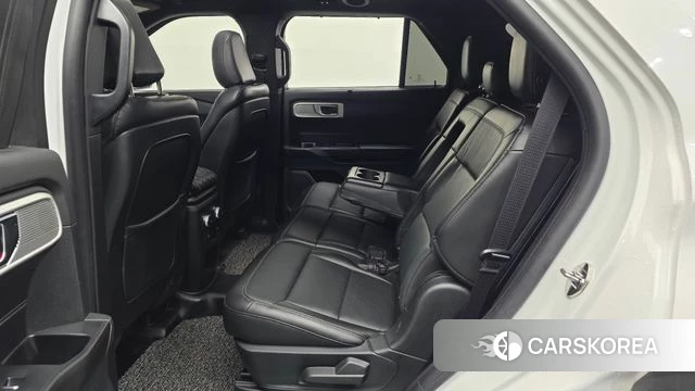 Ford Explorer 6th Generation 2020 Белый из Кореи, фото 2