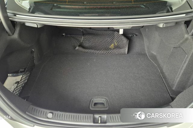 Mercedes-Benz E-Class W213 2023 Белый из Кореи, фото 2