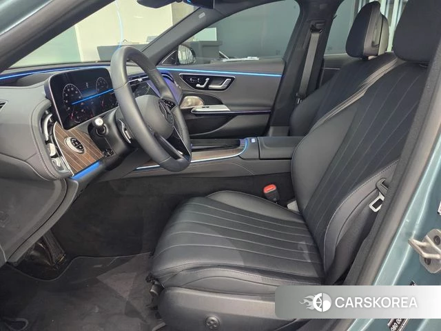 Mercedes-Benz E-Class W214 2025 Небесно-голубой из Кореи, фото 2