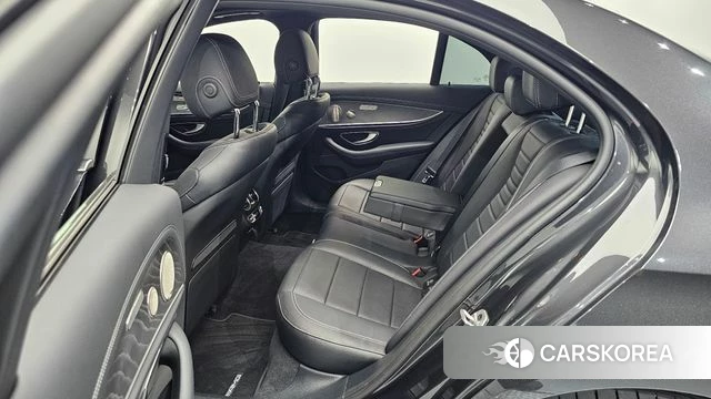 Mercedes-Benz E-Class W213 2022 Черный из Кореи, фото 2