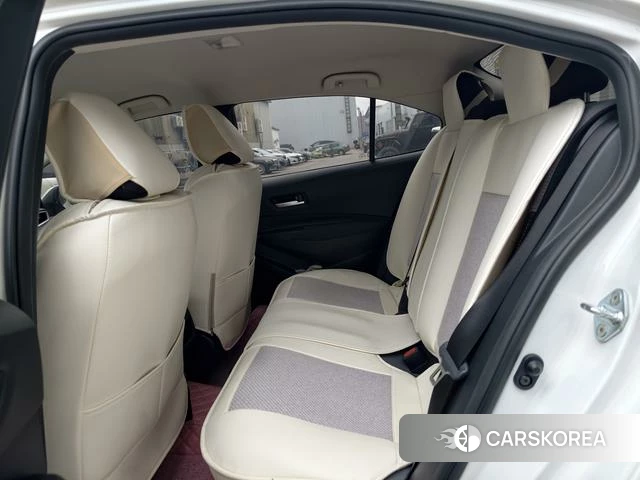 Toyota Corolla 2022 Белый из Китая, фото 2