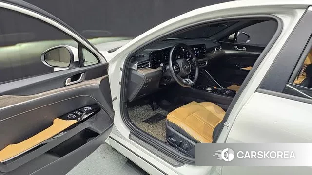 Kia K5 3rd generation 2020 Белый из Кореи, фото 2