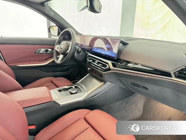 BMW 3 series 2024 Белый из Китая, фото 2