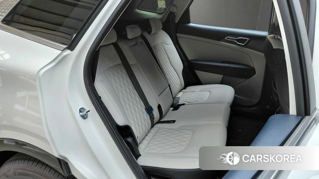 Kia The New Sportage 5th Generation 2025 Белый из Кореи, фото 2