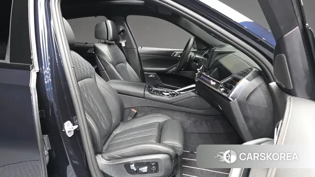 BMW X6 (G06) 2025 Синий из Кореи, фото 2