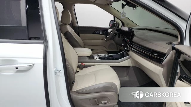 Kia The New Carnival 4th Generation 2025 Белый из Кореи, фото 2