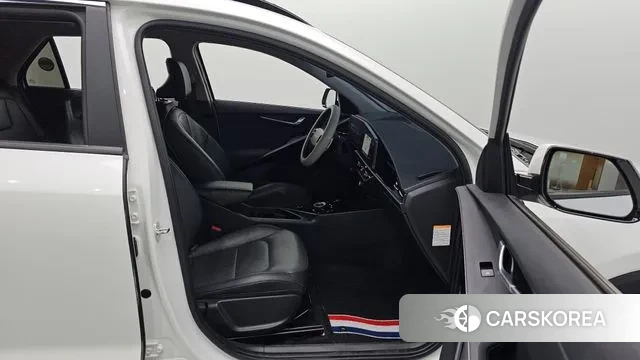 Kia Di All New Niro EV 2023 Белый из Кореи, фото 2