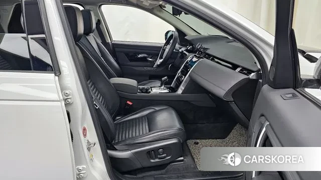 Land Rover Discovery Sports 2nd Generation 2020 Белый из Кореи, фото 2