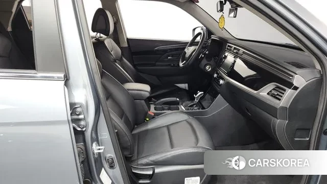 Ssangyong Beautiful Korando 2022 Серый из Кореи, фото 2