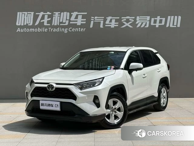 Toyota RAV4 Rongfang 2021 Белый из Китая, фото 2
