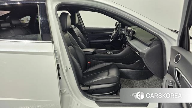 Hyundai Sonata D Edge (DN8) 2024 Белый из Кореи, фото 2