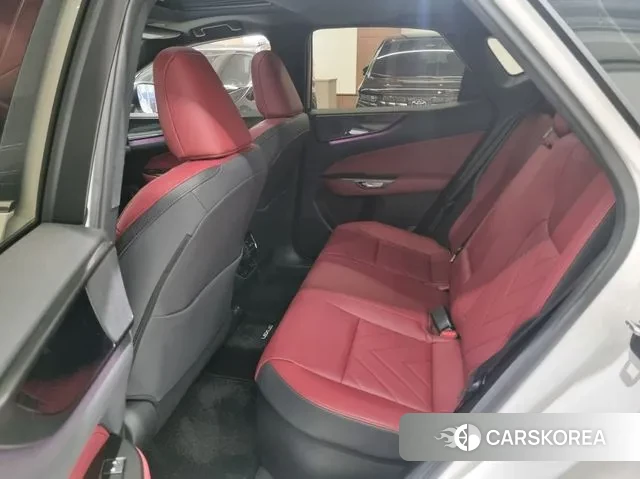 Lexus NX450h + 2nd generation 2025 Белый из Кореи, фото 2