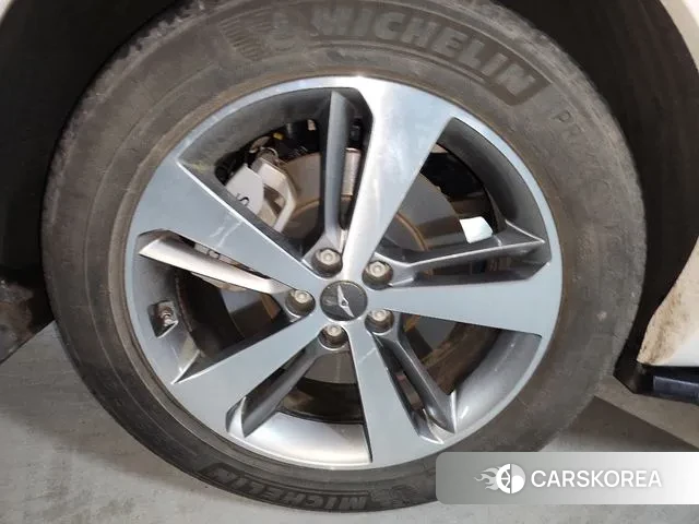 Genesis GV80 2023 Белый из Кореи, фото 2