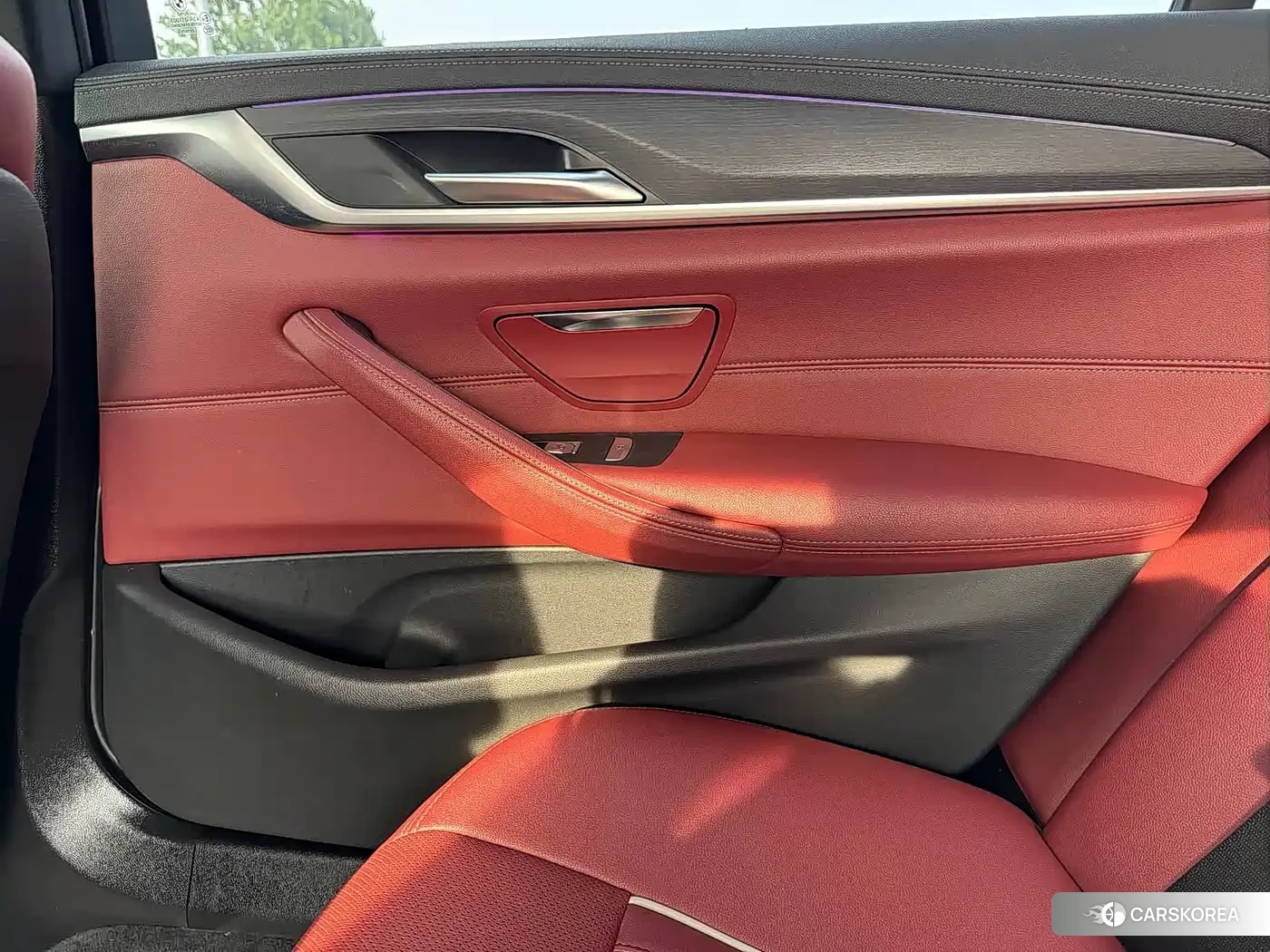 BMW 5 series 2022 Черный из Китая, фото 2