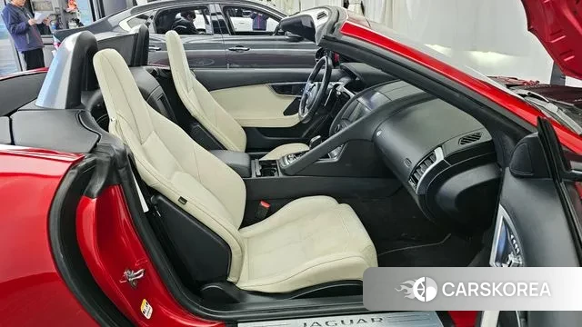 Jaguar F-TYPE 2021 Красный из Кореи, фото 2