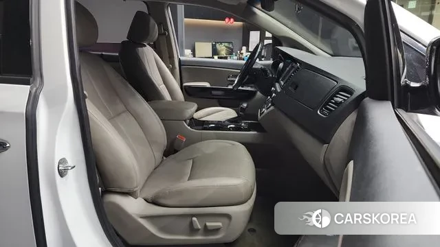 Kia The New Carnival id 3627122 из Кореи 2