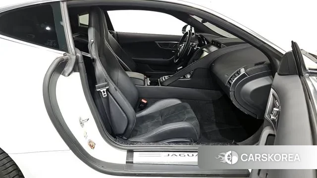 Jaguar F-TYPE 2018 Белый из Кореи, фото 2