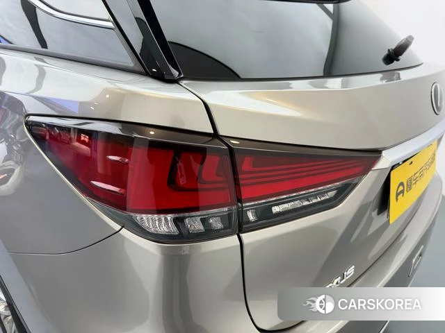 Lexus RX 2022 Серебристо-серый из Китая, фото 2