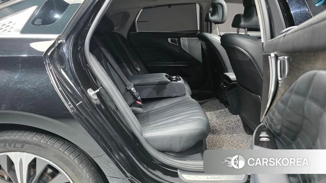 Kia K8 Hybrid 2022 Черный из Кореи, фото 2