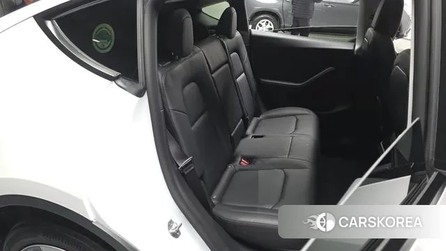 Tesla Model Y 2022 Белый из Кореи, фото 2