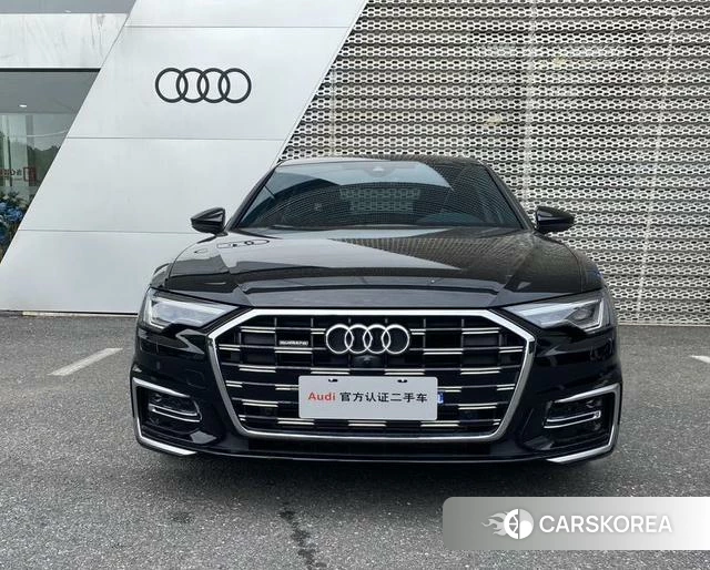 Audi A6L 2023 Черный из Китая, фото 2
