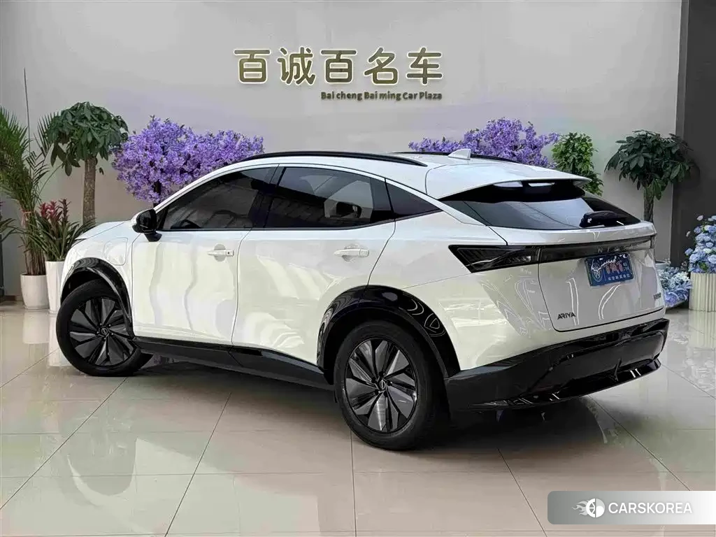 Nissan Ariya 2024 Белый из Китая, фото 2