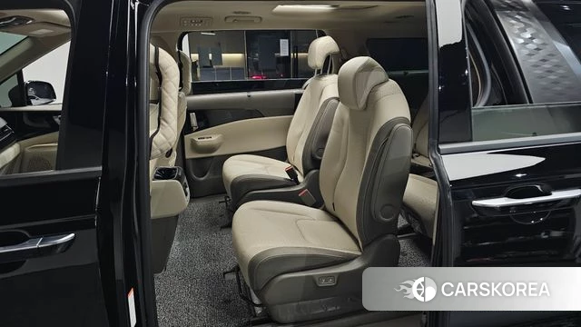 Kia The New Carnival 4th Generation 2024 Черный из Кореи, фото 2