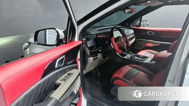 Kia The New Carnival 4th Generation 2024 Белый из Кореи, фото 2