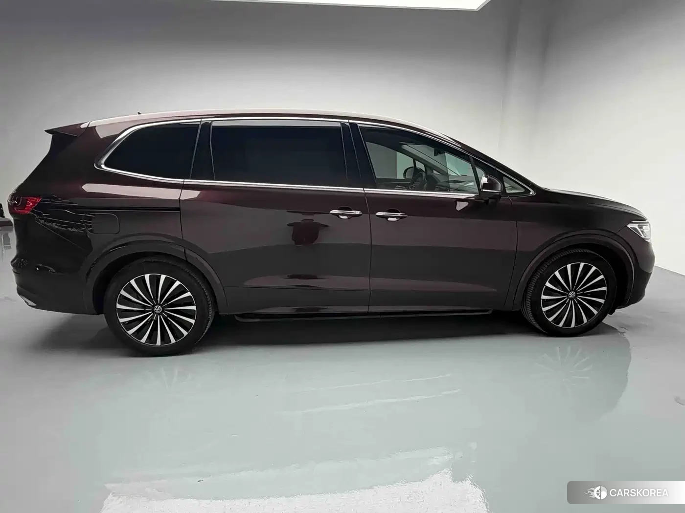Volkswagen Viloran 2022 Red/purple из Китая, фото 2