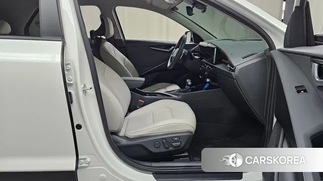 Kia Di Ol Nu Niro 2022 Белый из Кореи, фото 2