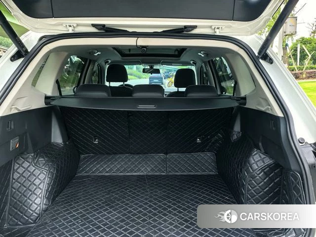 Volkswagen Tiguan L 2024 Белый из Китая, фото 2