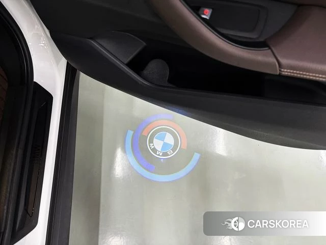 BMW X1 2022 Белый из Китая, фото 2