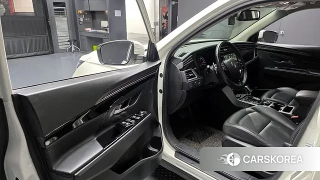 Ssangyong Beautiful Korando 2021 Белый из Кореи, фото 2