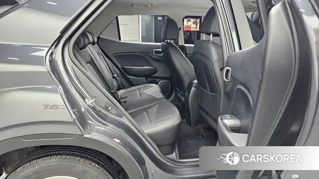 Hyundai Venue 2022 Серый из Кореи, фото 2