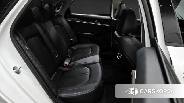 Kia K5 3rd generation 2020 Белый из Кореи, фото 2