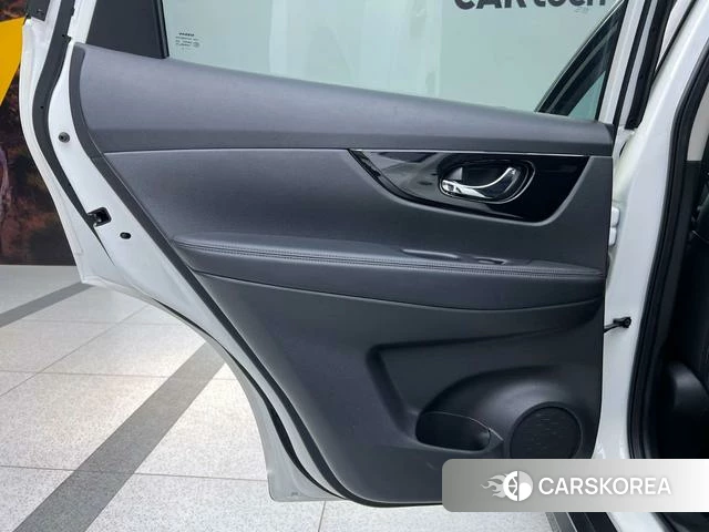 Nissan Qijun 2023 Белый из Китая, фото 2