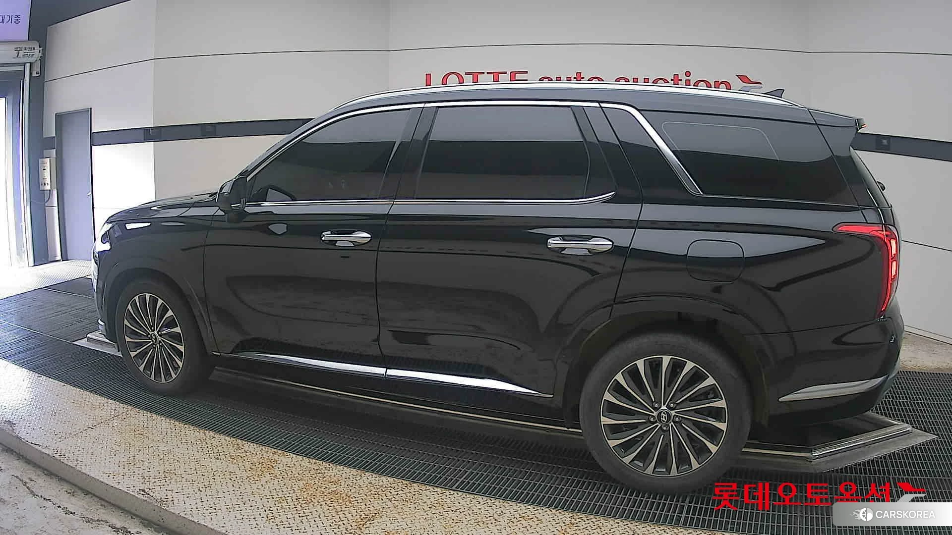 Hyundai Palisade 2023 Черный из Кореи, фото 2