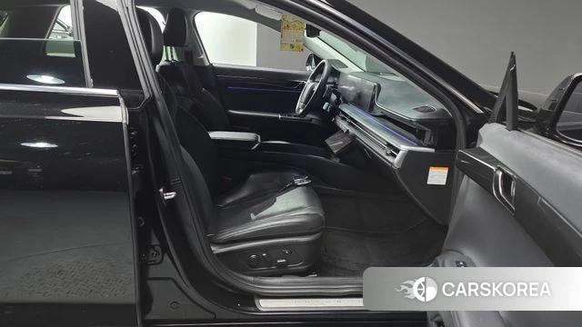 Hyundai Grandeur Hybrid (GN7) 2023 Черный из Кореи, фото 2